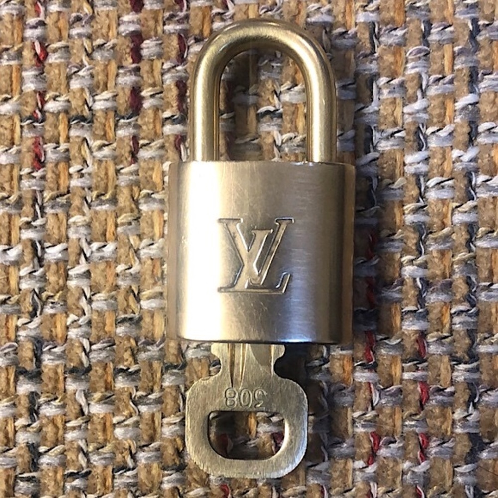 Louis Vuitton LV Gold Padlock Lock & Key 308 - Picture 8 of 13